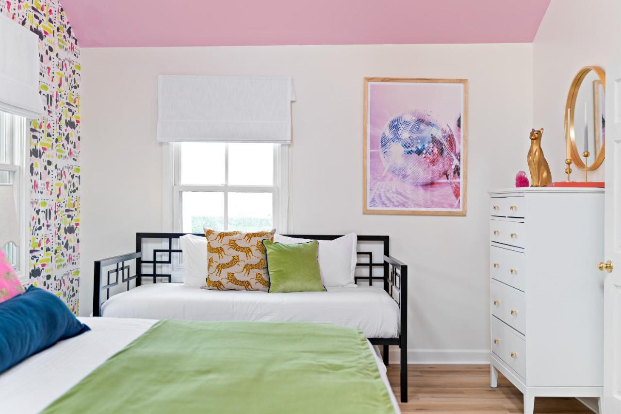 Insta Worthy Home! *Sleeps 8* - Walker'S Point! Милуоки Экстерьер фото